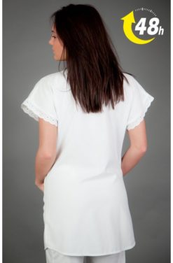 Alternative view of NŐI KÖPENY, ENYHÉN KARCSÚSÍTOTT, ZSEBEIN ÉS UJJAIN CSIPKE DÍSZÍTÉSSEL 127 48 órán belül